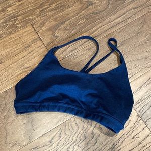 Used Fleo sports bra size M- navy